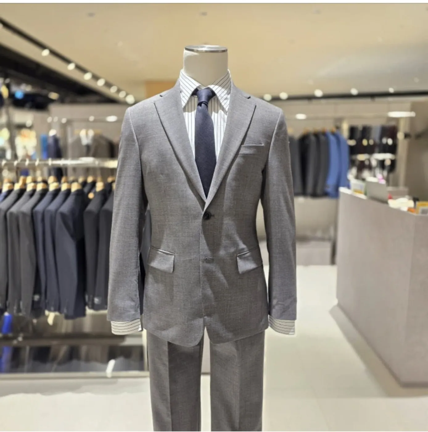 [네이버] 지이크 프리미엄 그레이 베이지 기본 정장 세트 (82,840원/무배)