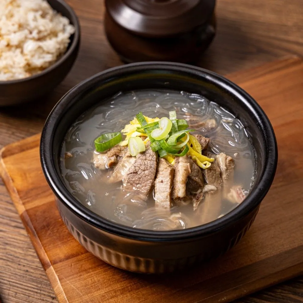 [롯데온] 한우 순살갈비탕 700g 3팩 (12,860원/무료)