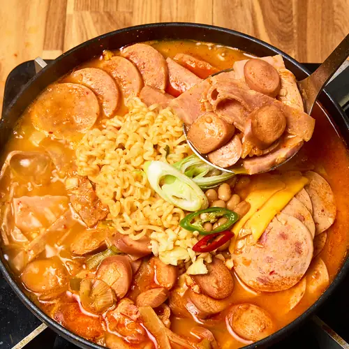 [토스쇼핑] 레이먼킴 인생 부대찌개, 500g, 1개 (7,900원 / 무료)